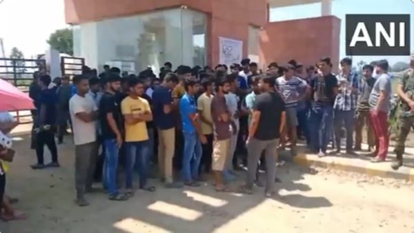 Bihar: NIT पटना के हॉस्टल में फंदे से लटककर छात्रा ने दी जान, स्टूडेंट्स का हंगामा, कैंपस में भारी पुलिस तैनात