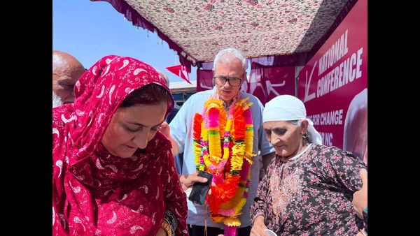 उमर अब्दुल्ला बोले- अनुच्छेद 370 हटाने का संसद का फैसला है भगवान का नहीं