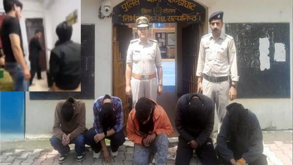 Solan Ragging: नहीं पी शराब तो यूनिवर्सिटी के सीनियर्स ने की रैगिंग, छात्र को बेल्ट से पीटा, Video वायरल