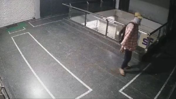 '24 घंटे के अंदर दो लाख दो', लाखों चुराने के बाद चोर ने छोड़ा धमकी भरा पत्र