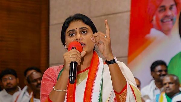 तिरुपति प्रसादम विवाद: जगन की बहन और कांग्रेस नेता YS शर्मिला ने उठाई CBI जांच की मांग,कहा- यह छोटा मामला नहीं