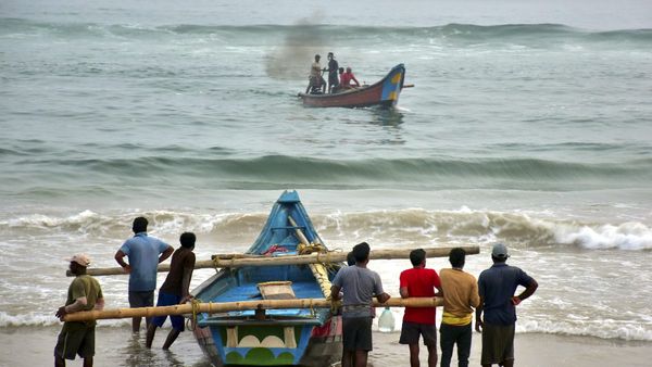 Cyclone Dana: क्या माझी सरकार कर पाएंगी चक्रवात दाना का सामना?, जानिए क्या है इससे निपटने का प्लान
