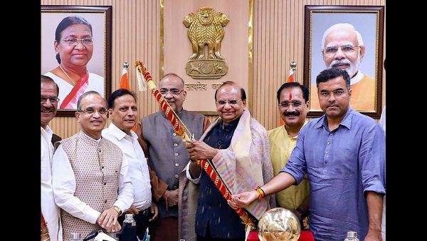 दिल्ली की भव्य रामलीला में प्रस्तुति देंगे राजनेता और टीवी सितारे