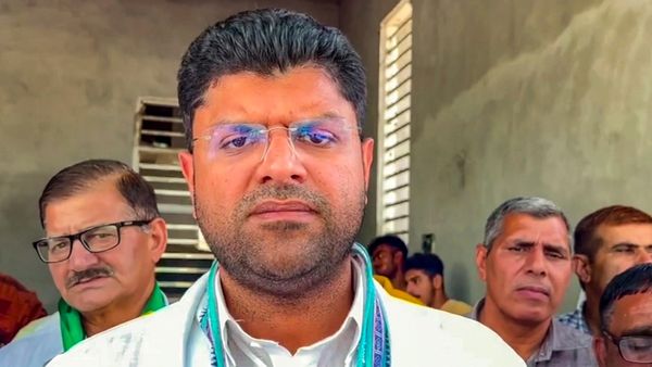 दुष्यंत चौटाला और चंद्रशेखर के रोड शो पर हमला, पूर्व डिप्टी सीएम बोले चुनाव आयोग से करेंगे शिकायत