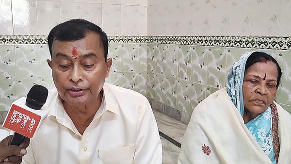 Hathras Stampede Update: यूपी पुलिस ने 3,200 पन्नों की चार्जशीट दाखिल की, हादसे में गई थी 121 लोगों की जान