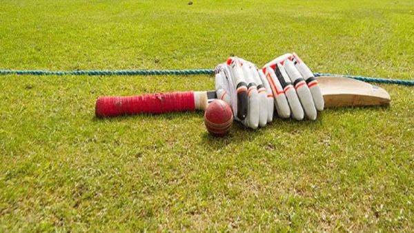 Heart Attack: क्रिकेट खेल रहा था 15 वर्षीय युवक तभी अचानक आई मौत, हुआ क्या?
