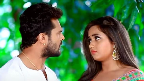 फेमस एक्ट्रेस ने Bhojpuri Industry के काले सच से उठाया पर्दा, खेसारी लाल यादव पर गंदे और गंभीर आरोप