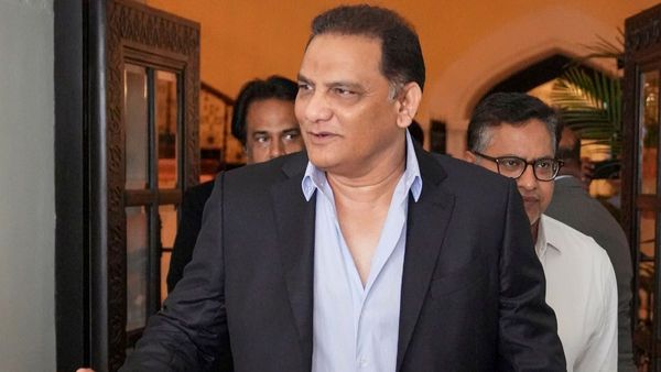 मोहम्मद अजहरुद्दीन पर फिर लगा क्रिकेट में करप्शन का आरोप, ED ने कार्रवाई करते हुए पूछताछ को बुलाया