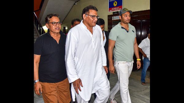 मोहम्मद अजहरुद्दीन ED के सामने हुए पेश, मनी लॉन्ड्रिंग मामले में पूछे गए अहम सवाल