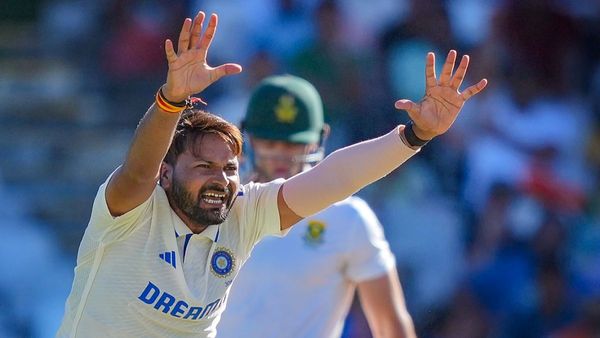 बांग्लादेश के खिलाफ टीम इंडिया में नहीं मिली जगह, ईरानी कप में बिहार के लाल का कमाल, गेंद से बरपाया कहर