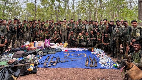 Naxal Encounter: नक्‍सलियों के खात्‍मे में क्‍या दिक्‍कतें आती हैं? CRPF कोबरा कमांडो ने बताई इनसाइड स्‍टोरी