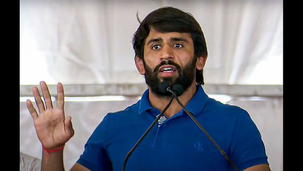 एनआईए अधिकारी ने 2.5 करोड़ रुपये की रिश्वत मांगी, सीबीआई ने किया गिरफ्तार