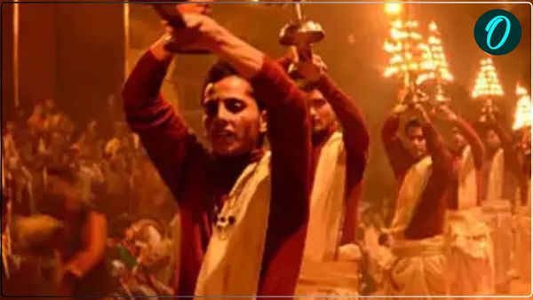 Varanasi News: इवेंट में गंगा आरती कराए जाने से समितियां नाराज, कहा- काशी की गंगा आरती का हो रहा अपमान