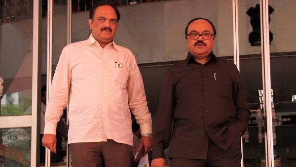 महाराष्ट्र चुनाव की घोषणा से पहले बड़ा कदम, 7 नए MLC ने ली शपथ, छगन भुजबल के बेटे समेत ये शामिल