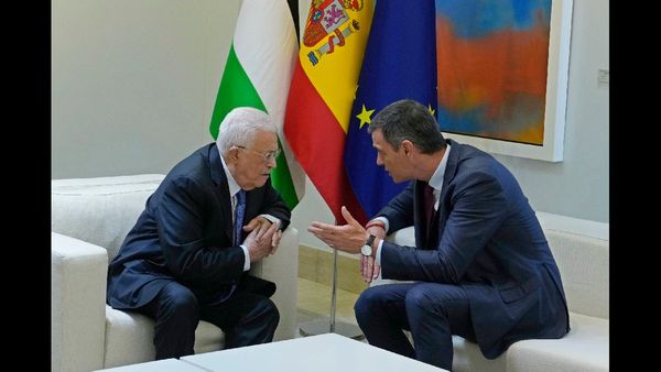 स्पेन के प्रधानमंत्री सांचेज़ ने प्रमुख उद्घाटनों और बैठकों के साथ भारत यात्रा शुरू की