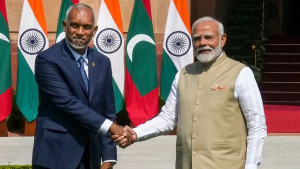 मालदीव के राष्ट्रपति मुइज़ू ने UPI प्रणाली को अपनाने की घोषणा की, इंडिया आउट अभियान के बीच भुगतान सेवा शुरू