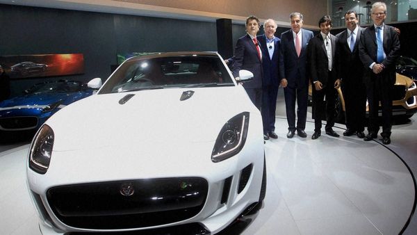 पूरी लैंड रोवर कंपनी ही खरीद डाली, जब रतन टाटा का हुआ अपमान, दुनिया ने देखा भारत का टशन