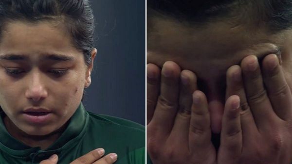 VIDEO: राष्ट्रगान के समय फूट-फूटकर रोने लगीं पाकिस्तानी कप्तान फ़ातिमा सना, 4 दिन पहले हुआ पिता का निधन