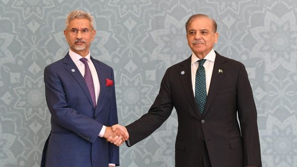 SCO Summit: शहबाज शरीफ ने एससीओ में आतंकवाद पर अफगानिस्तान को फटकारा, जयशंकर ने दिया करारा जवाब