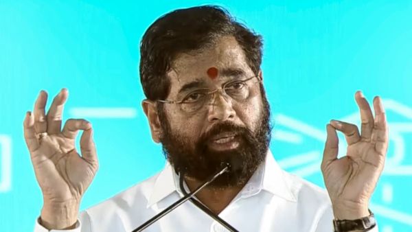 महाराष्ट्र सीएम ने विपक्षी AVM को बताया विकास विरोधी, बोले- हमारी सरकार के खिलाफ गढ़ी झूठी कहानियां