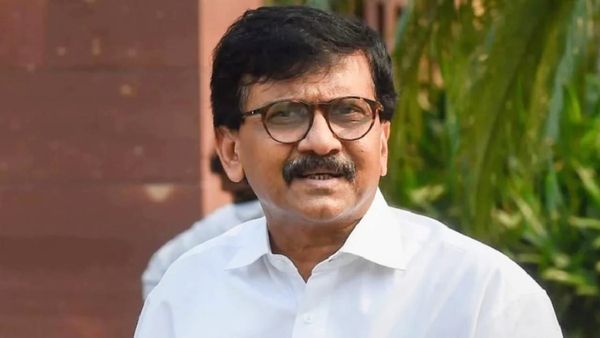 लाड़ली बहना योजना पर बयान देकर बुरे फंसे संजय राउत, पुलिस उपायुक्त ने बताया क्या हैं आरोप?