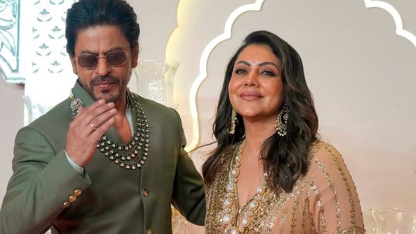 यूं ही लैविश नहीं बन गया शाहरुख खान का घर 'मन्नत ', टूटे-फूटे घर को महल बनाने में गौरी का था बड़ा हाथ