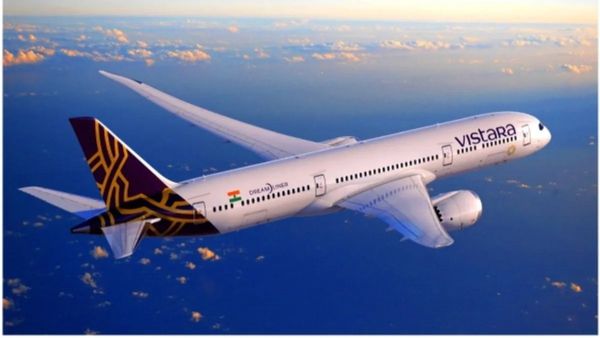 एक और फ्लाइट को बम से उड़ाने की मिली धमकी, Vistara की फ्रैंकफर्ट-मुंबई फ्लाइट की करवाई गई इमरजेंसी लैंडिंग