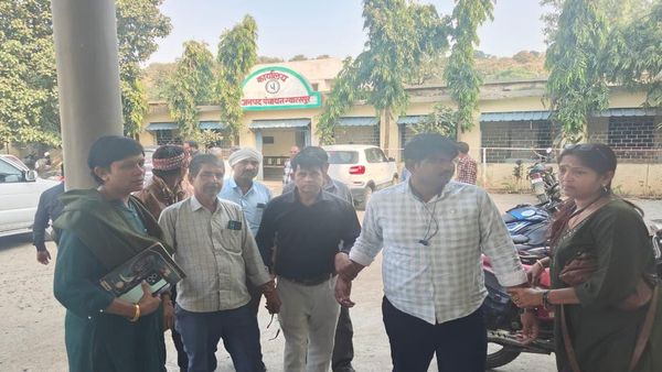 Bhopal news: लोकायुक्त भोपाल की बड़ी कार्यवाही: रिश्वत लेते हुए तीन सरकारी कर्मचारी रंगे हाथ पकड़े गए