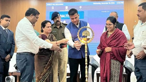 1 लाख से ज़्यादा शिक्षकों को नियुक्ति पत्र, सीएम नीतीश की वर्चुअल शिरकत, बेगूसराय DM ने भी किया ये काम