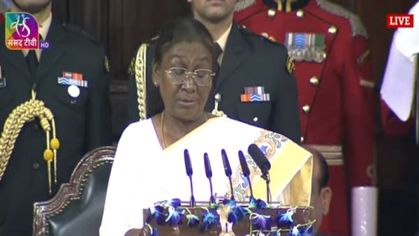 Constitution Day 2024: संविधान दिवस पर पुराने संसद भवन के केंद्रीय कक्ष में हुआ आयोजन, जानिए कौन क्या बोले