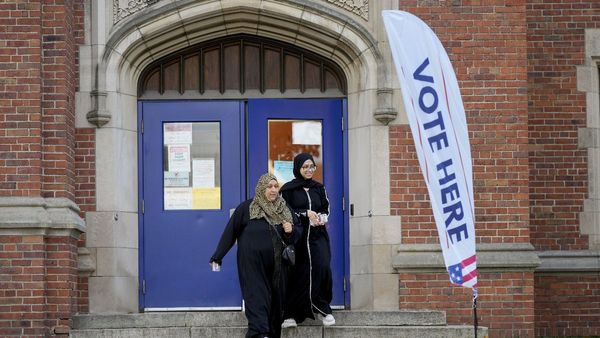 US Election 2024: अर्थव्यवस्था और गर्भपात अमेरिकी वोटर्स के अहम मुद्दे! जानें क्या हैं Exit Polls के आंकड़ें?