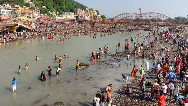 Ganga Polluted: गंगा का उद्गम स्थल भी एसटीपी डिस्चार्ज से प्रदूषित, NGT में पेश रिपोर्ट से खुलासा
