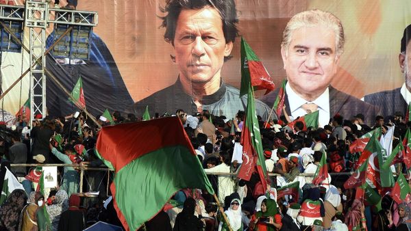 'इस्लामाबाद की रक्षा करेंगे', इमरान खान समर्थकों के प्रदर्शन के बीच PAK आंतरिक मंत्री का बयान