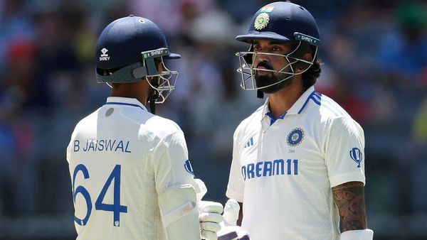 IND vs AUS: जायसवाल-राहुल ने गायब की नई गेंद की चमक, धांसू बैटिंग कर निकाला कंगारुओं का धुआं