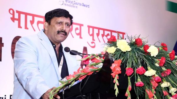 एक भाई IAS तो एक IPS अफसर, जुड़वां भाई मचा रहे बॉलीवुड में धमाल, जानिए ज्योति और अमृत कलश की पूरी कहानी