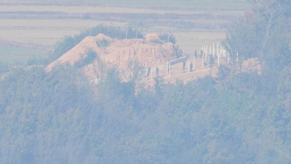 रूस के पास यूक्रेन की सीमा पर 8000 उत्तर कोरियाई सैनिक हुए तैनात, बढ़ा तनाव