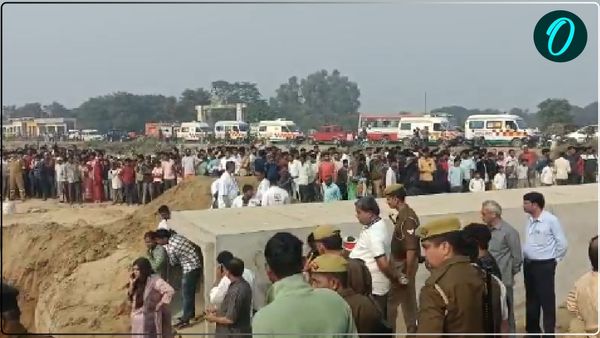 कासगंज हादसा: मिट्टी के ढाय में दबने से 3 महिलाओं व एक बालिका की मौत, कई घायल, खुदाई करते समय ढही मिट्टी 