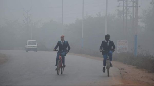 Satna News: ठंड की वजह से सतना में बदला आंगनबाड़ी केन्द्र का समय, जानें अब क्या है टाइमिंग