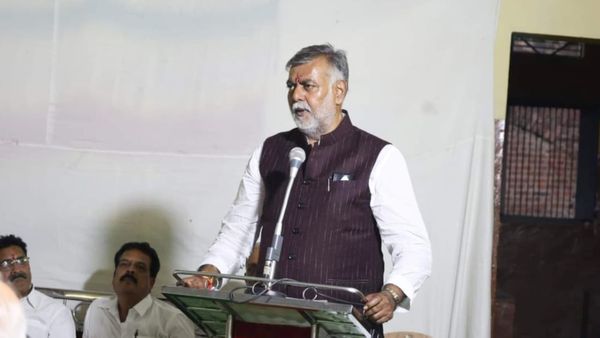 मंत्री प्रहलाद पटेल ने सरपंचों को दी खुशखबरी, पंचायतें होंगी मालामाल; इन गांवों में बनेंगी तीन मंजिला इमारतें