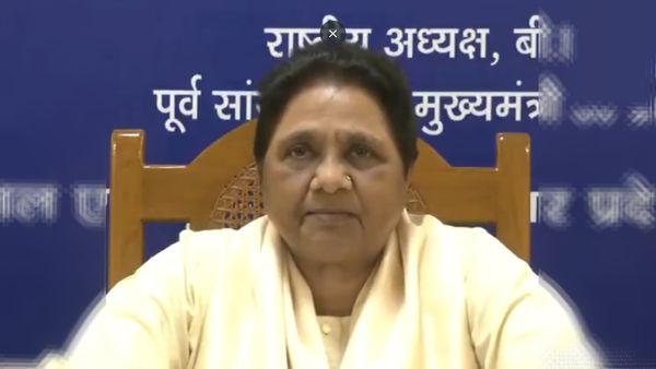 UP Bypoll: 'बटेंगे तो कटेंगे' के जवाब में मायावती का नारा, 'BSP से जुड़ेंगे, तो आगे बढ़ेंगे'
