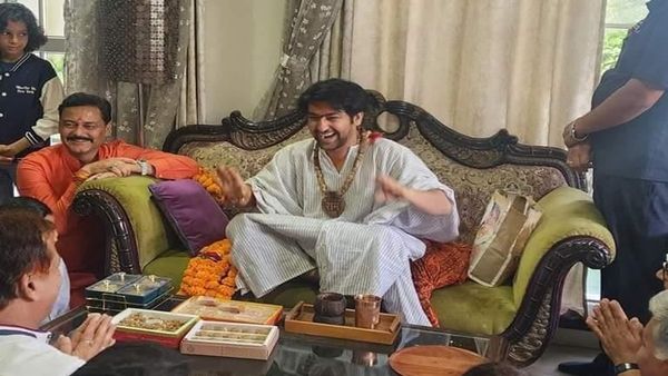 MP News: कुंभ में गैर हिंदुओं की एंट्री पर पंडित धीरेन्द्र शास्त्री बोले- हम तुम्हारी मस्जिदों में नहीं घुसते