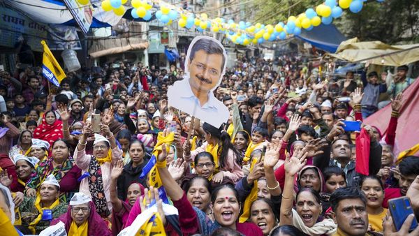 Delhi Chunav: AAP ने BJP पर लगाया दिल्ली में रोहिंग्याओं को बसाने का आरोप, पार्टी ने दिया ये जवाब