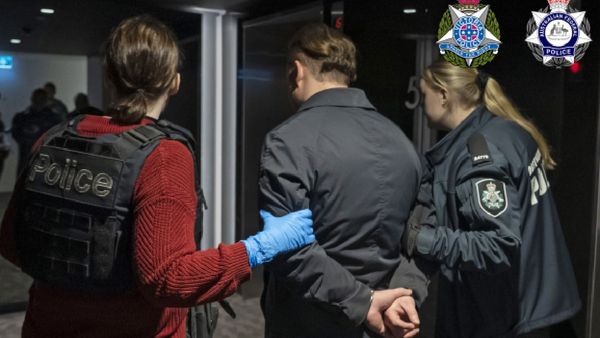 Australia Drug Smuggling: ऑस्ट्रेलिया में 2.3 टन कोकीन खेप जब्त, 13 लोग गिरफ्तार, जानें कैसे भंडाफोड़?