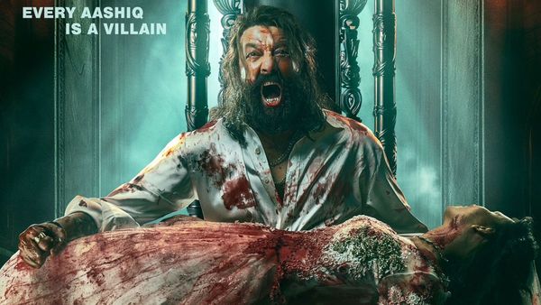 Baaghi 4 Poster: 'बागी 4' को नया पोस्टर हुआ रिलीज, लाश लेकर खुंखार अवतार में दिखे संजय दत्त