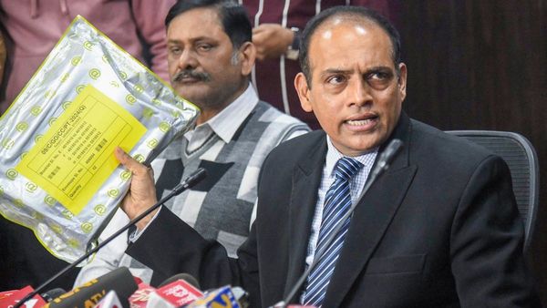 BPSC Exam: पटना के बापू सभागार में हुई बीपीएससी परीक्षा क्यों हुई रद्द? आयोग अध्यक्ष ने हटाया हर राज से पर्दा