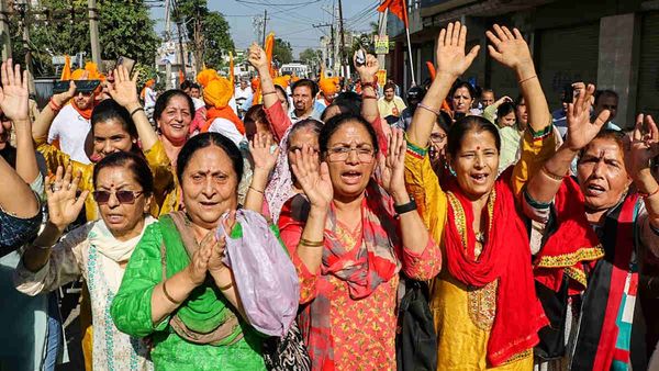 कश्मीरी पंडितों को खुली धमकी के बाद एक्शन, कोर्ट में चार्जशीट दायर, 2 आरोपियों के नाम शामिल