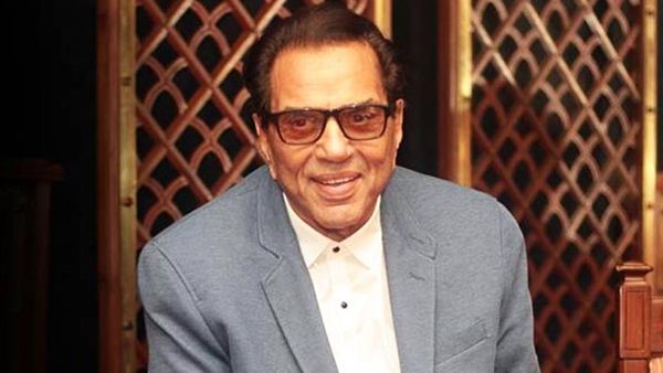 Dharmendra की बढ़ी मुसीबत, एक्टर को दिल्ली कोर्ट ने भेजा समन, लगा धोखाधड़ी का आरोप