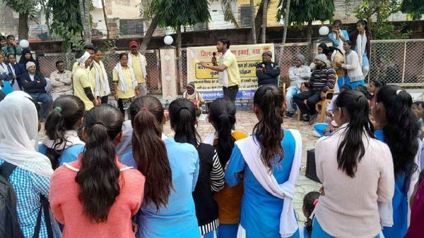 Gaya News: लैंगिक हिंसा की चाइल्ड और महिला हेल्पलाइन नंबर पर करें शिकायत, सेकंड में होगी सुनवाई