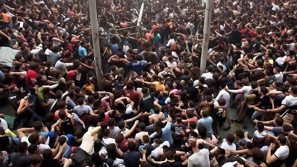 Guinea Football Match Stampede: गिनी में फुटबॉल मैच के दौरान भगदड़, 56 की मौत, कई घायल