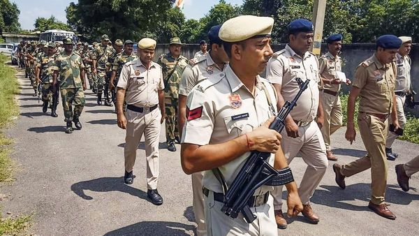 Haryana Shootout: जिम से निकले, कार में बैठे, फिर बाइक सवारों ने की अंधाधुंध फायरिंग, 2 की मौत-CCTV